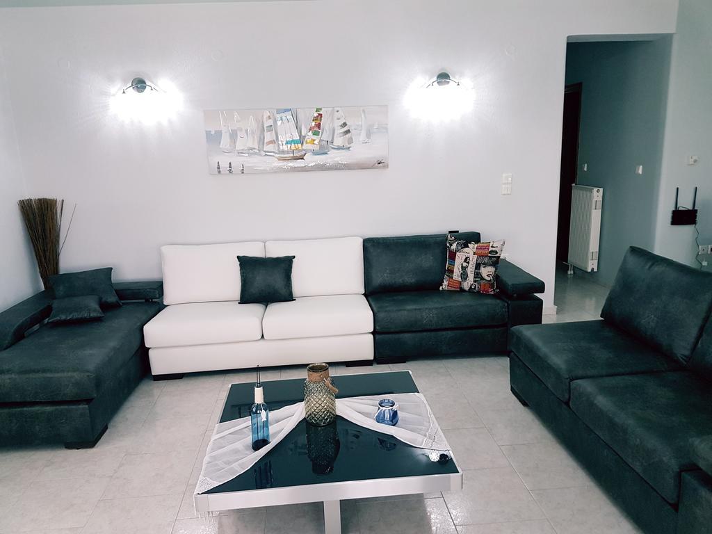 Bourlis Apartments Asprovalta Exterior photo