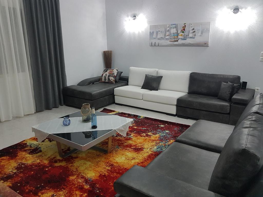 Bourlis Apartments Asprovalta Exterior photo